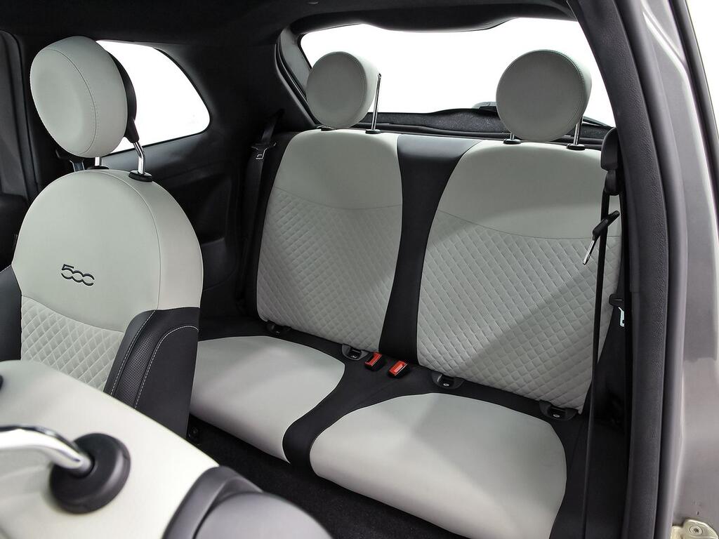 Fiat 500 Dolcevita 1.0 Hybrid 51KW (70 CV) 9