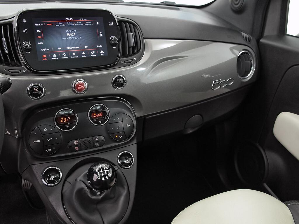 Fiat 500 Dolcevita 1.0 Hybrid 51KW (70 CV) 10