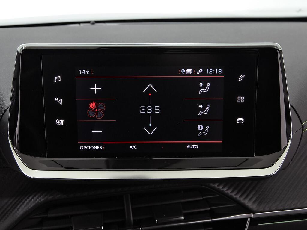 Peugeot 2008 GT Puretech 130 S&S EAT8 28