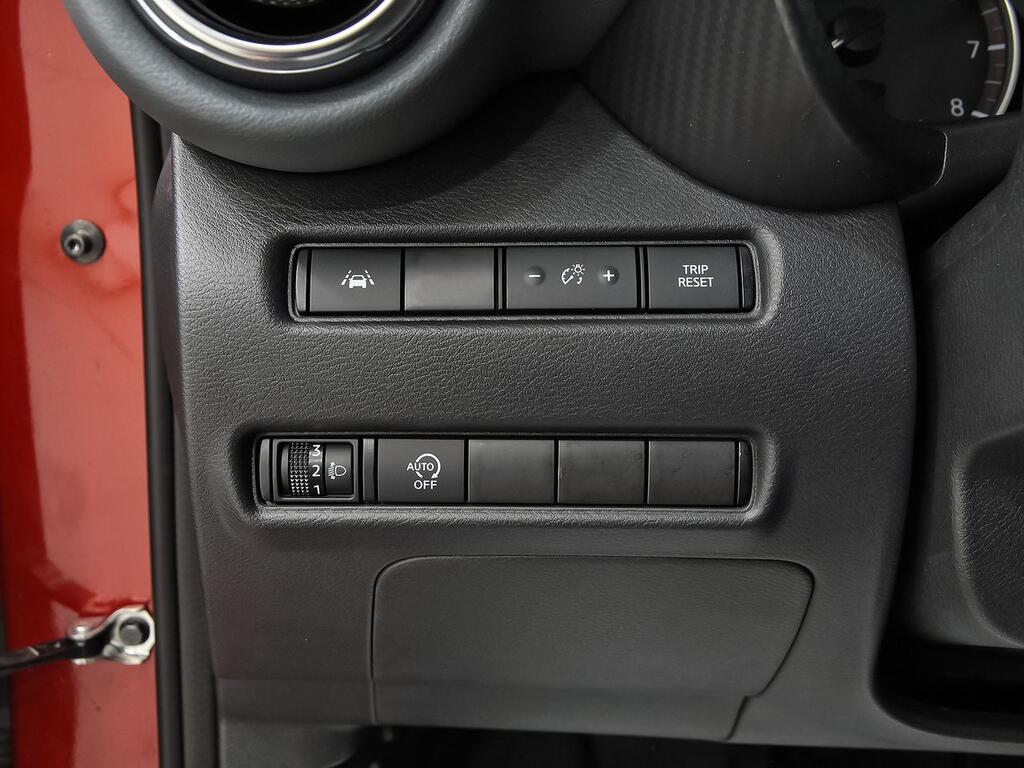 Nissan Juke DIG-T 84 kW (114 CV) 6M/T N-Connecta 13