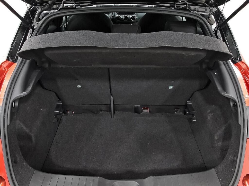 Nissan Juke DIG-T 84 kW (114 CV) 6M/T N-Connecta 9