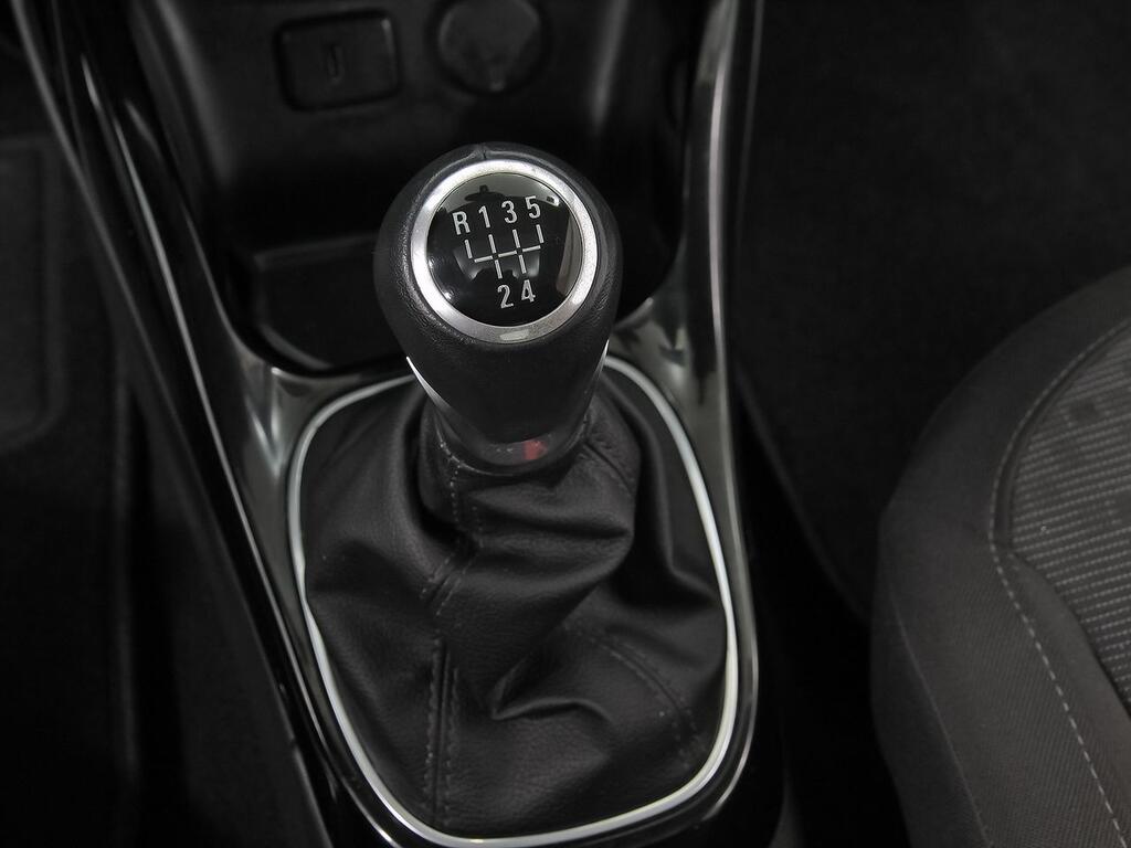 Opel Adam 1.4 XER GLAM 29