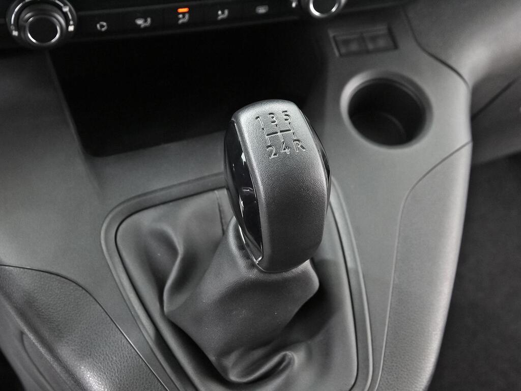 Peugeot Rifter Active Standard BlueHDi 73kW 26