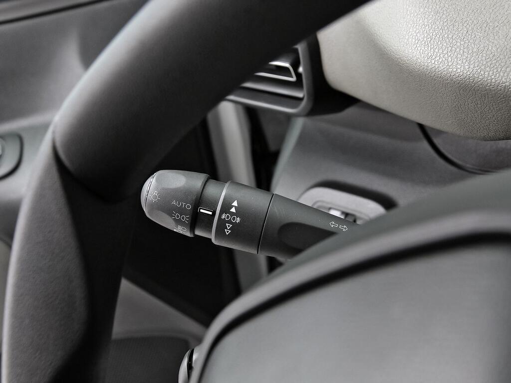 Peugeot Rifter Active Standard BlueHDi 73kW 16