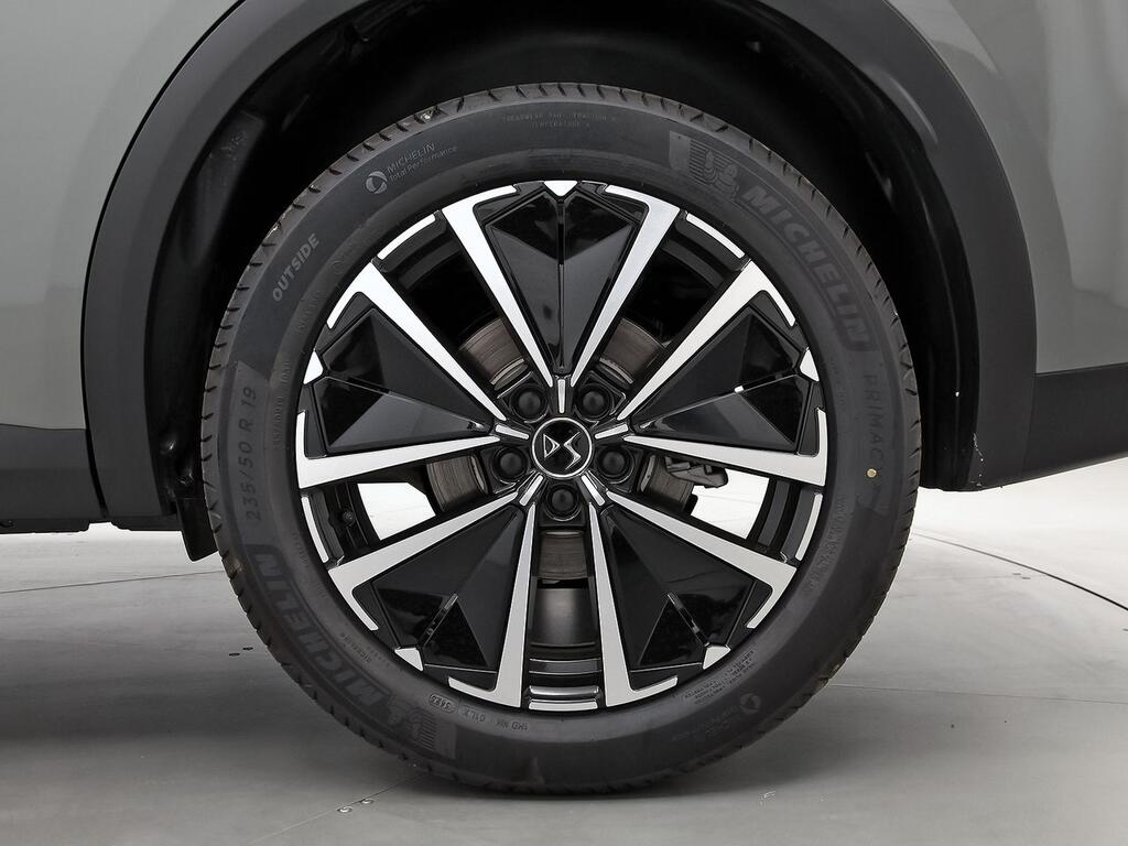 DS DS 7 BlueHDi 130 Automático RIVOLI 11