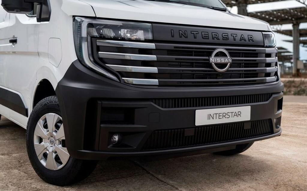 Nissan Interstar 2.0 DCI 96KW N-CONNECTA L2H2 3.5T 4P 3