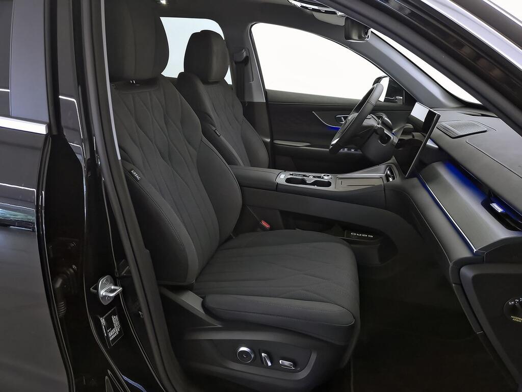 Ebro S800 1.6 TGDI Luxury 7 DCT 7