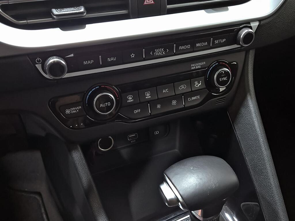Kia Niro 1.6 GDi HEV 104kW (141CV) Drive 24