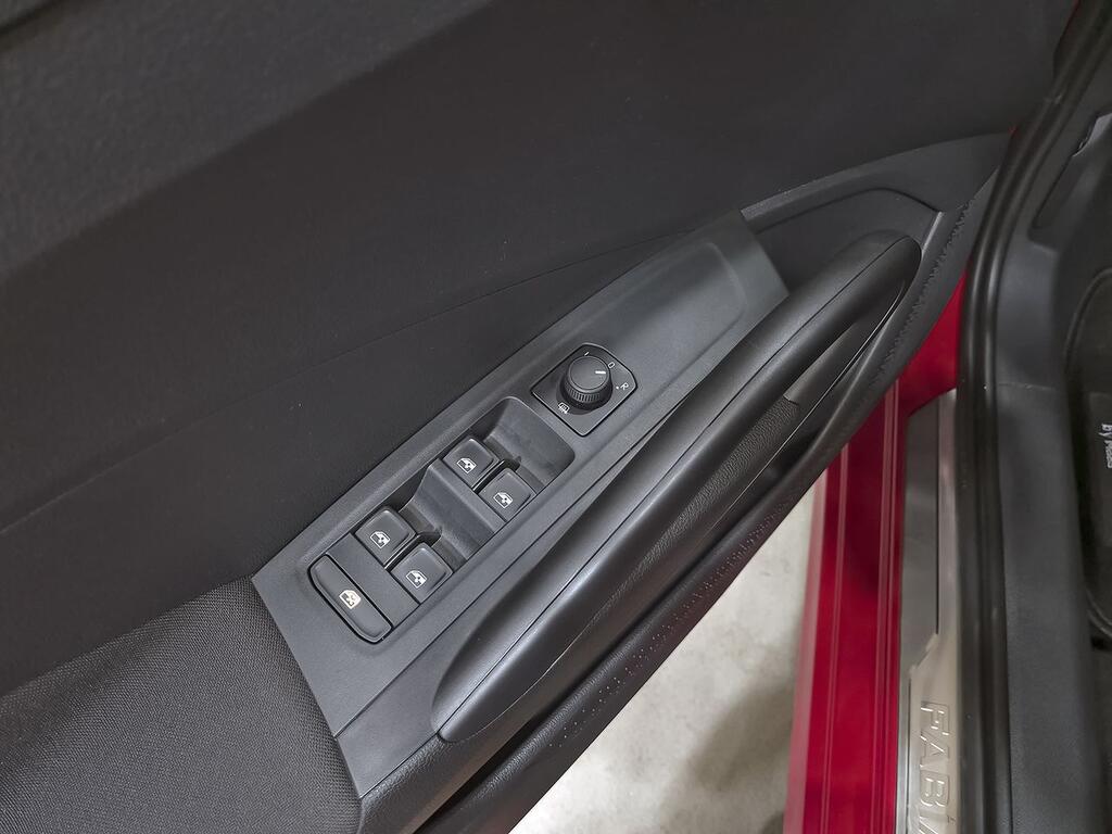 Skoda Fabia 1.0 TSI 70KW (95CV) Selection 9