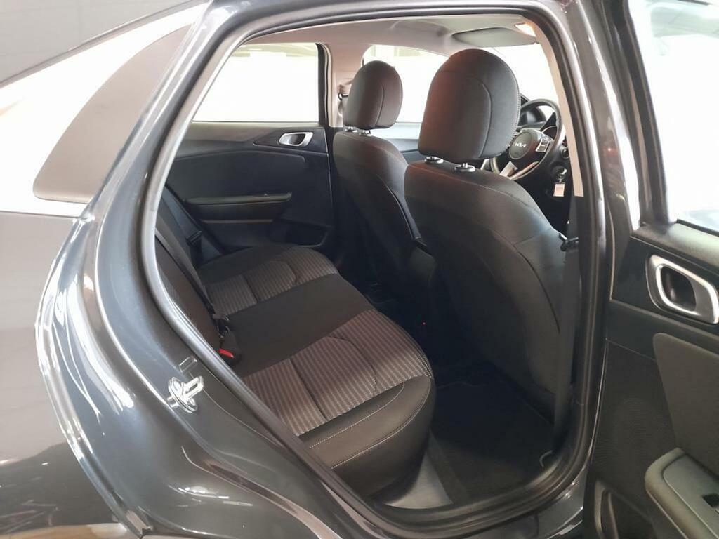Kia XCeed 1.0 T-GDi Drive 88kW (120CV) 11