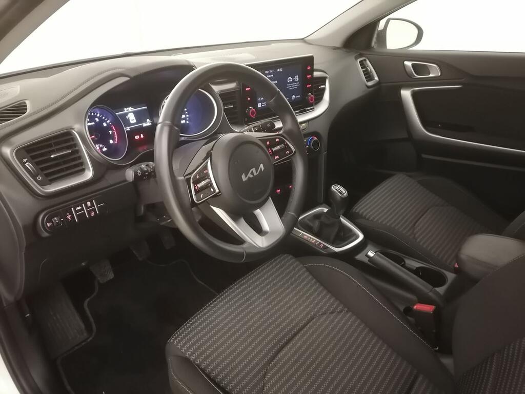 Kia XCeed 1.5 MHEV iMT Drive 118kW (160CV) 8
