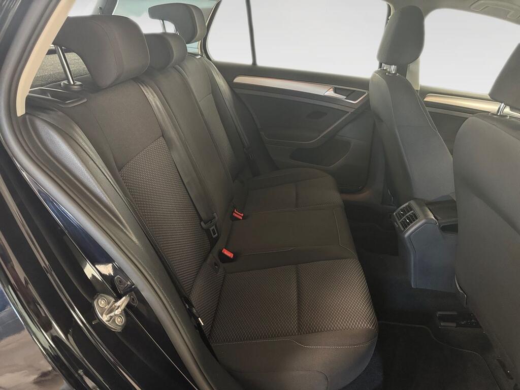 Volkswagen Golf Business 1.0 TSI 85kW (115CV) 6