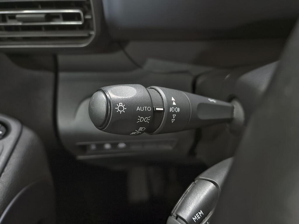 Peugeot Rifter 1.5 BLUEHDI 130 ALLURE STANDARD 5P 15