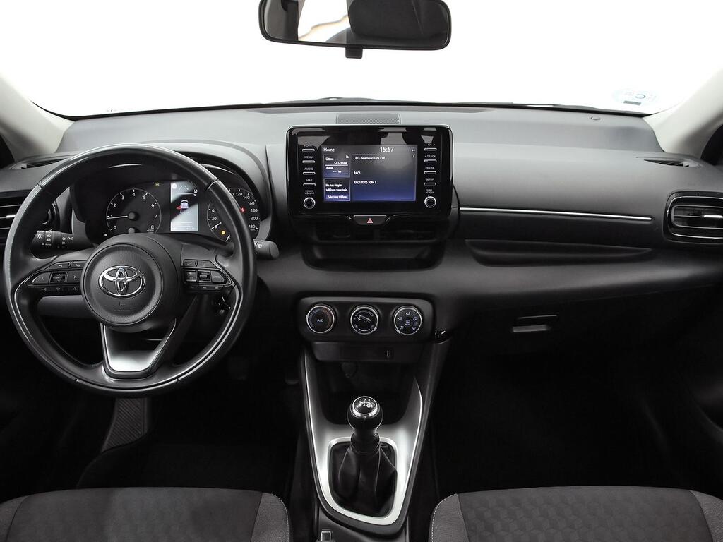 Toyota Yaris 1.0 70 Business 7