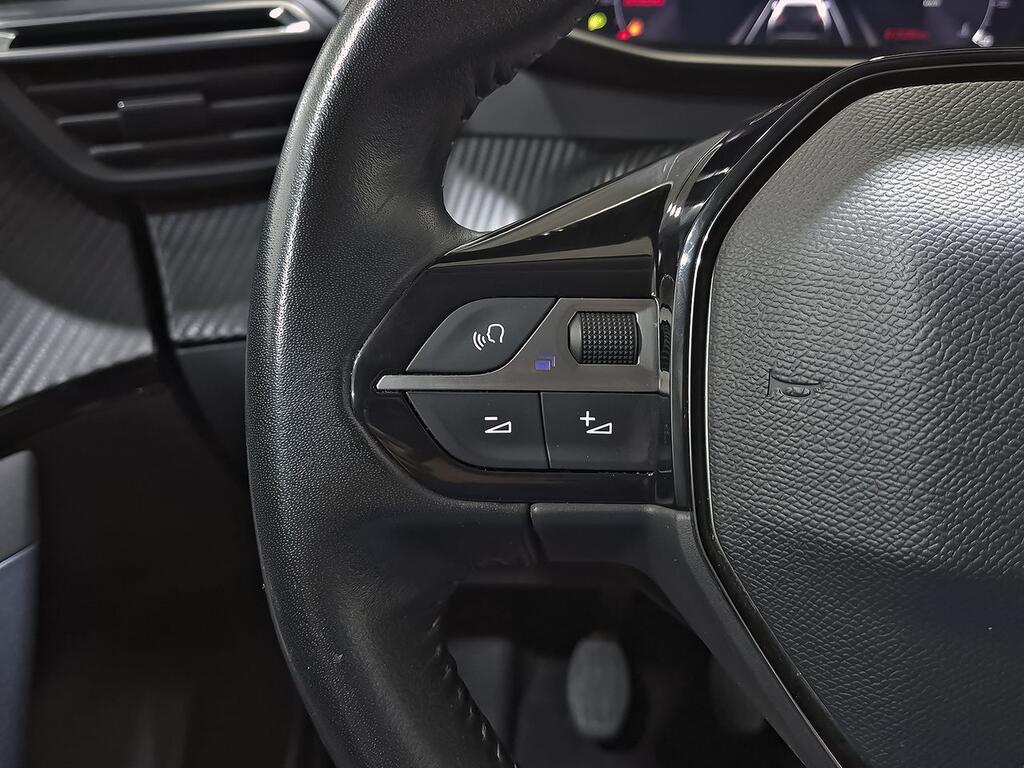 Peugeot 2008 Allure Puretech 130 S&S BVM6 16