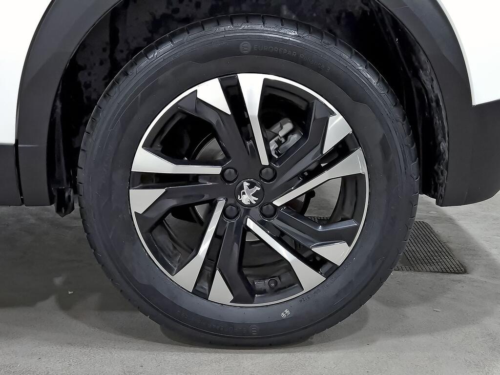 Peugeot 2008 Allure Puretech 130 S&S BVM6 8