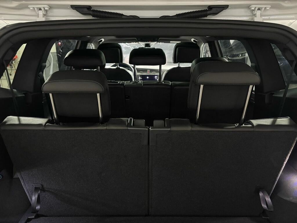 Volkswagen Tiguan R-Line 2.0 TDI 110kW (150CV) DSG 23