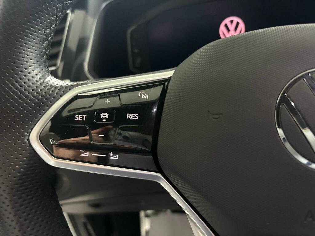 Volkswagen Tiguan R-Line 2.0 TDI 110kW (150CV) DSG 25