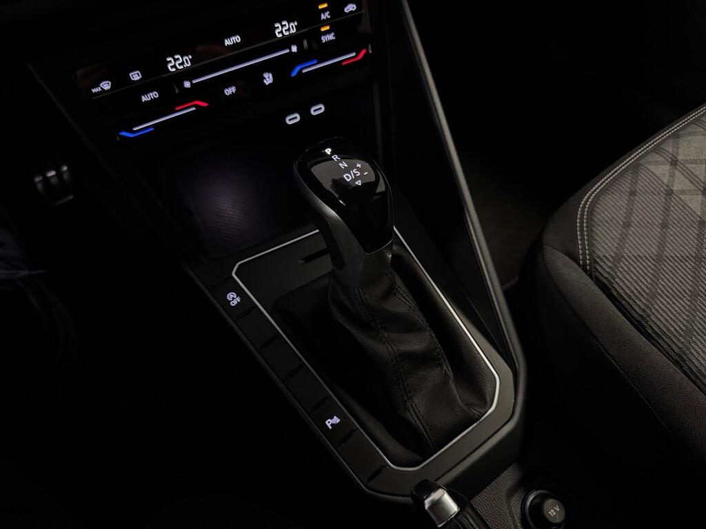 Volkswagen Polo R-Line 1.0 TSI 70kW (95CV) DSG 16