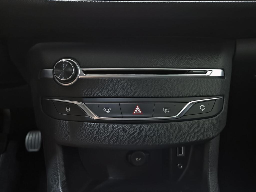 Peugeot 308 SW Style 1.2 PureTech 96KW (130CV) S&S 23