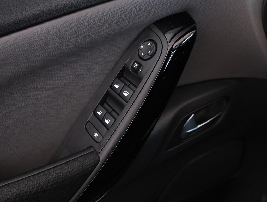 Citroën Grand C4 Picasso BlueHDi 88KW (120CV) Feel 19