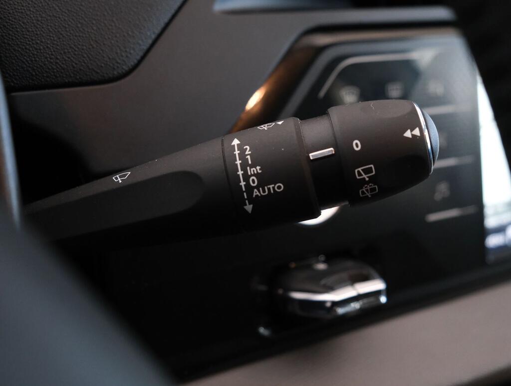 Citroën Grand C4 Picasso BlueHDi 88KW (120CV) Feel 17
