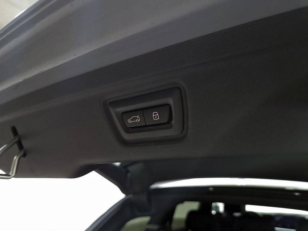 BMW Serie 3 318d Auto.Touring 42