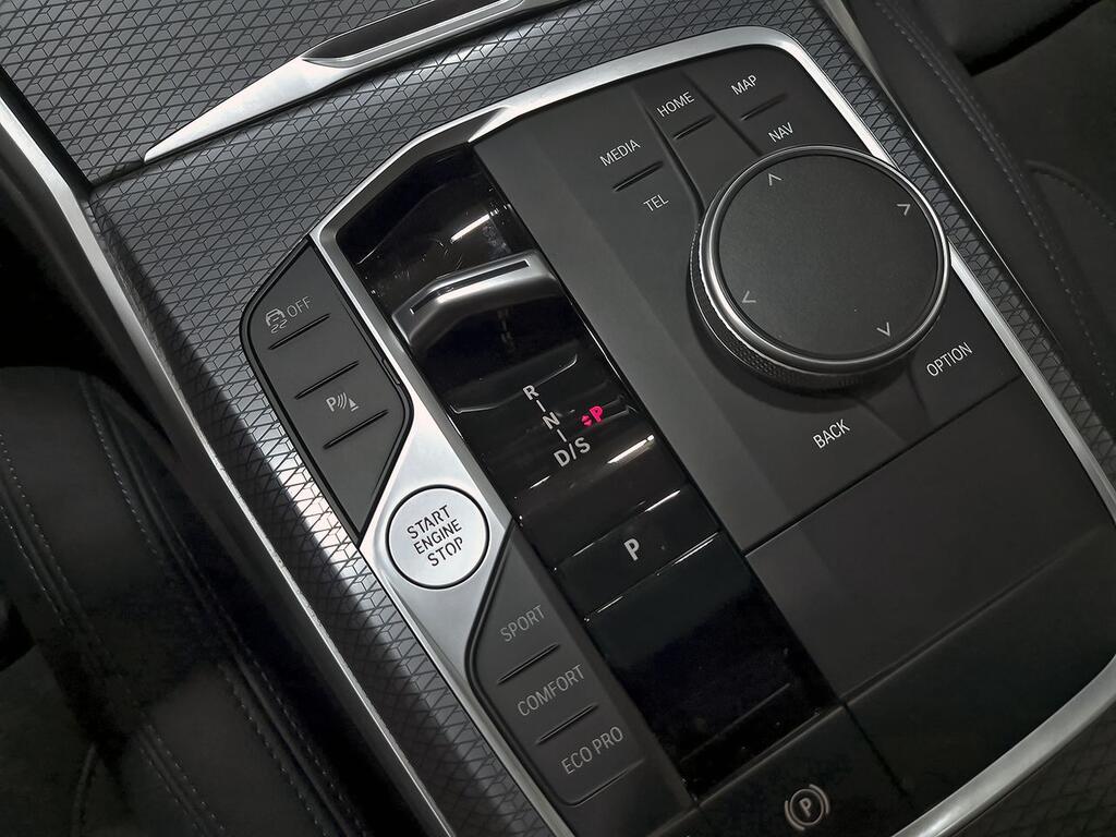 BMW Serie 3 318d Auto.Touring 36