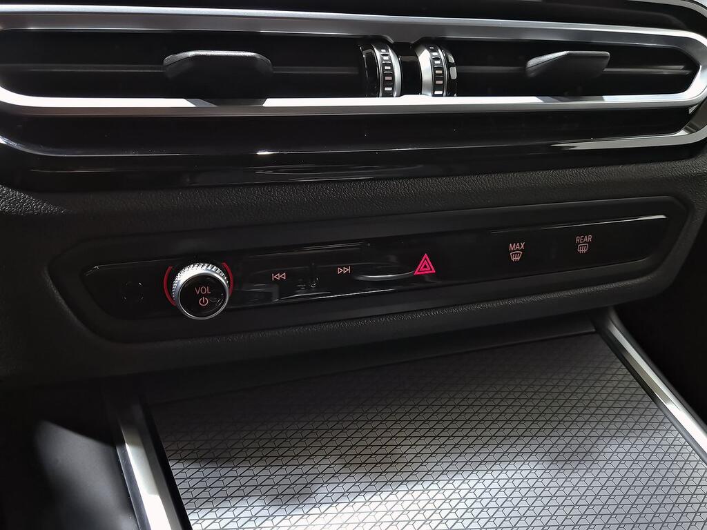 BMW Serie 3 318d Auto.Touring 33