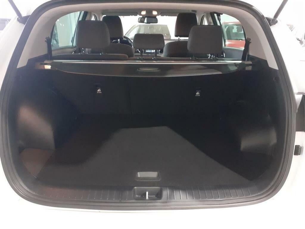 Kia Sportage 1.6 GDi x-Tech17 4x2 13