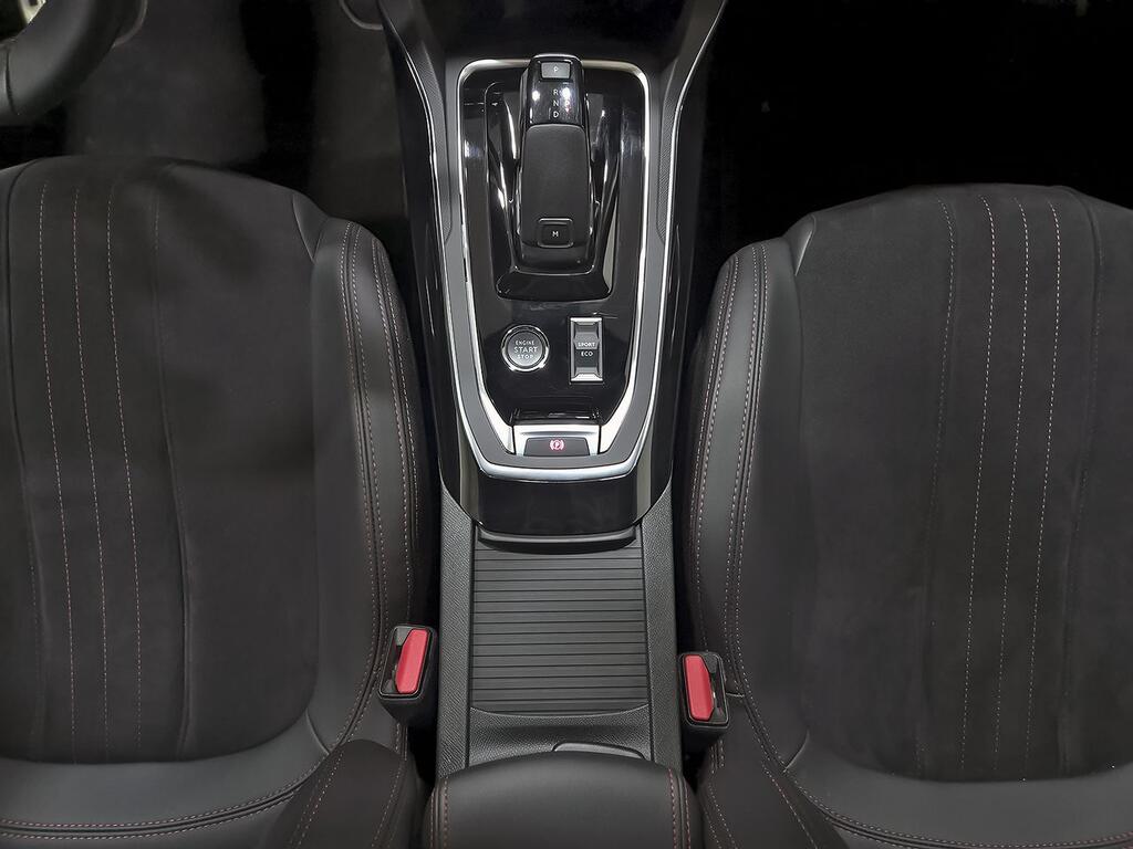 Peugeot 308 5P GT Pack PureTech 130 S&S EAT8 27