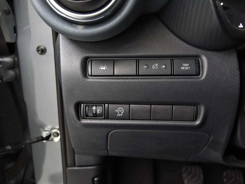 Nissan Juke DIG-T 84 kW (114 CV) 6M/T Enigma 14
