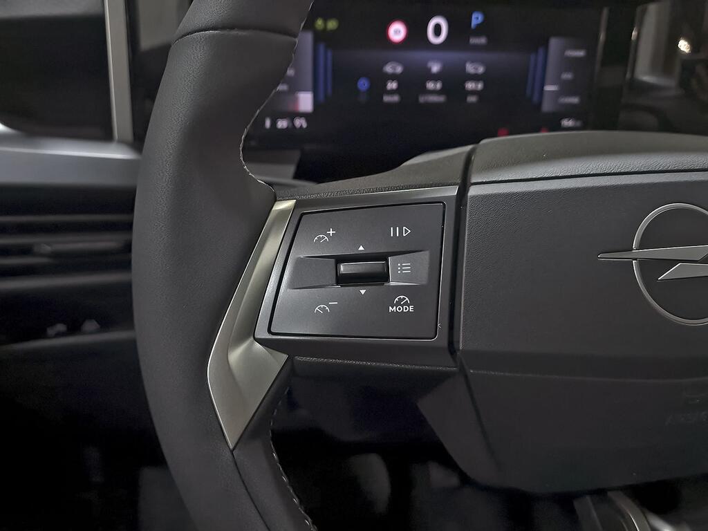 Opel Frontera 1.2T XHT Hybrid eDCT6 100kW GS 15