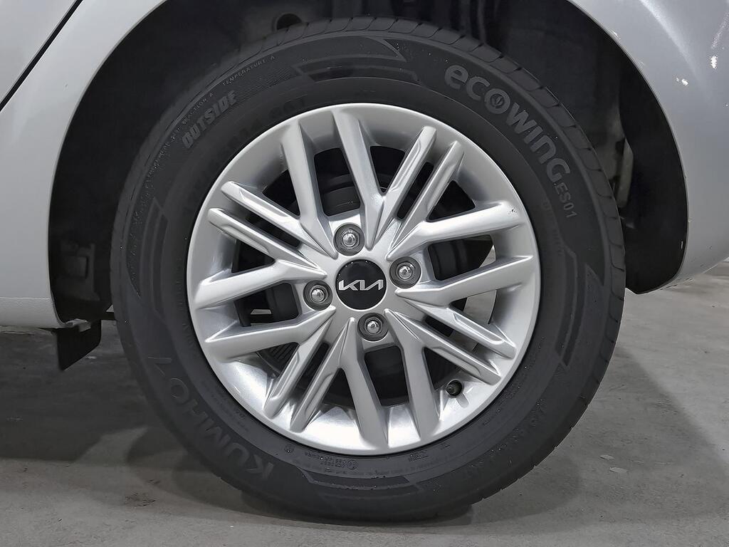 Kia Picanto 1.0 DPi 46kW (63CV) Concept 10