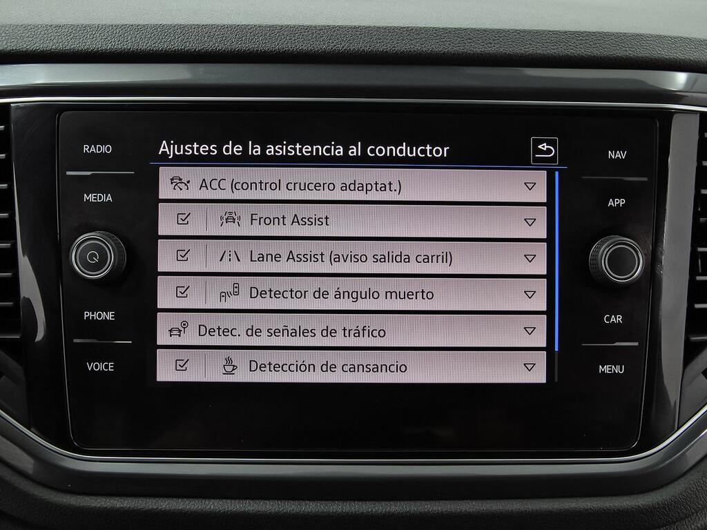 Volkswagen T-Roc Sport 1.5 TSI 110kW (150CV) 26
