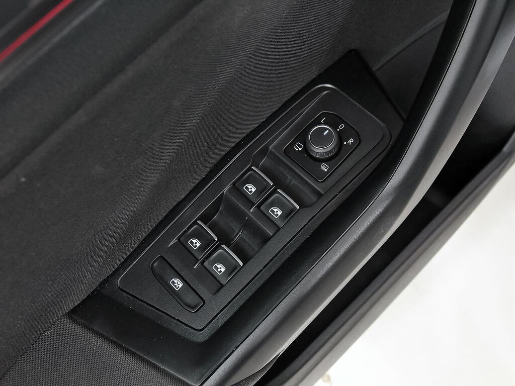 Volkswagen T-Roc Sport 1.5 TSI 110kW (150CV) 10
