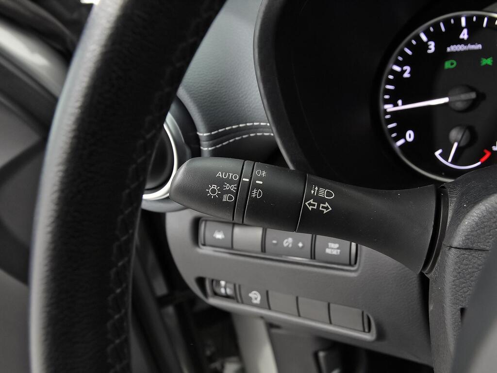 Nissan Juke DIG-T 84 kW (114 CV) 6M/T N-Connecta 15