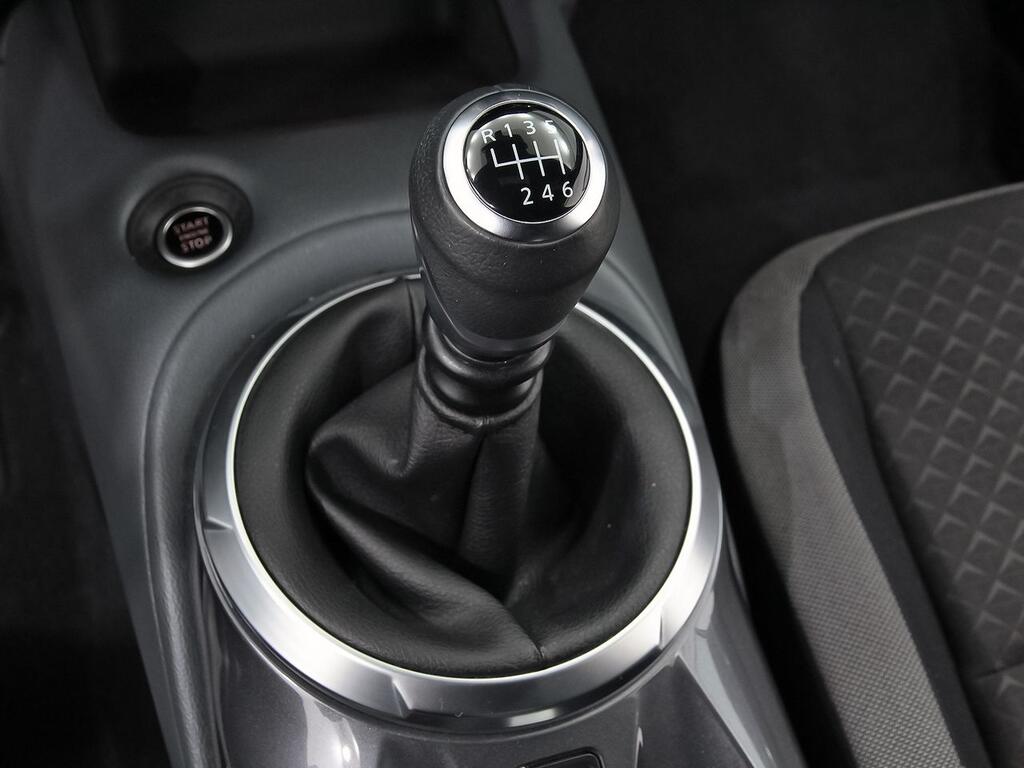 Nissan Juke DIG-T 84 kW (114 CV) 6M/T N-Connecta 29