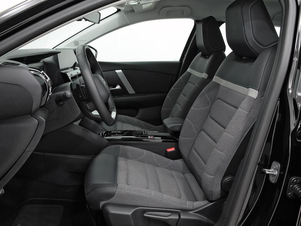 Citroën C4 X PureTech 130 S&S EAT8 Plus 8