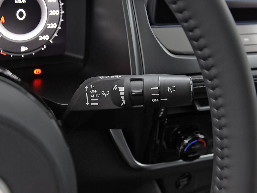 Nissan Qashqai E-POWER 140 KW (190 CV) N-Connecta 16