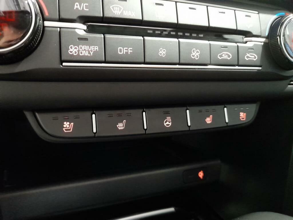 Kia XCeed 1.5 MHEV iMT Emotion 118kW (160CV) 24