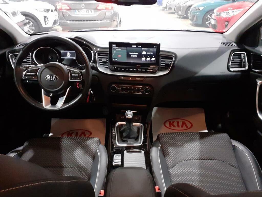 Kia XCeed 1.5 MHEV iMT Emotion 118kW (160CV) 11