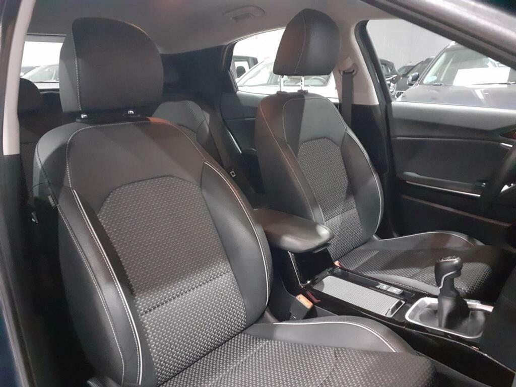Kia XCeed 1.5 MHEV iMT Emotion 118kW (160CV) 9