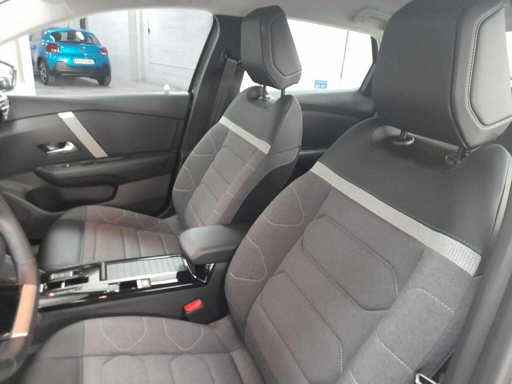 Citroën C4 X PureTech 130 S&S EAT8 Plus 11