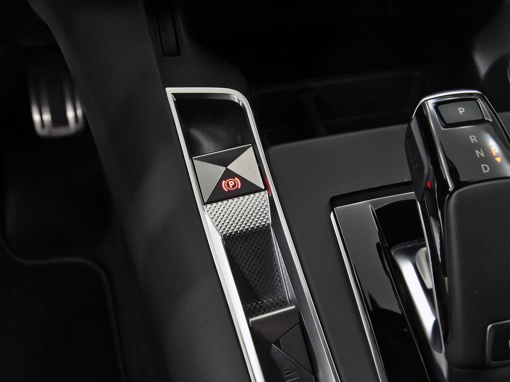 DS DS 7 PureTech 132kW (180CV) Auto. Rivoli 30