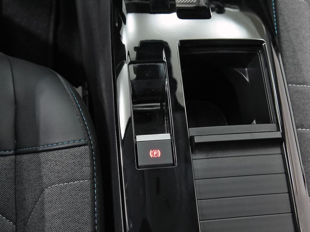 Citroën C4 X PureTech 130 S&S EAT8 Plus 33