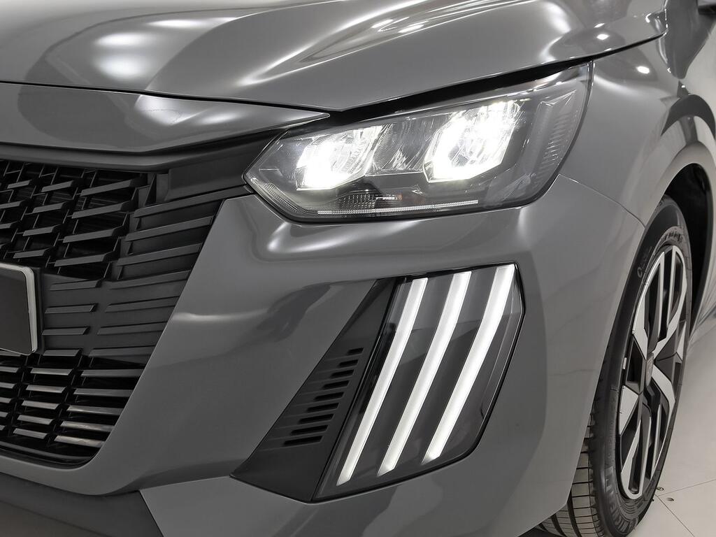 Peugeot 208 Active Puretech 100 33