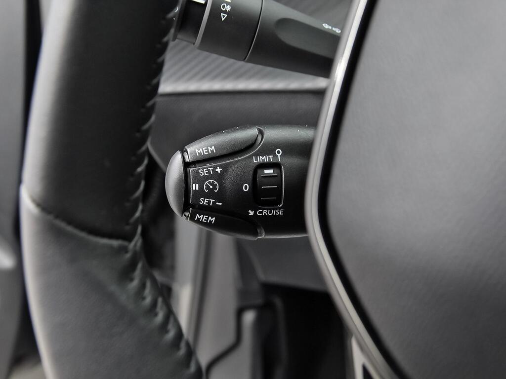 Peugeot 208 Active Puretech 100 15