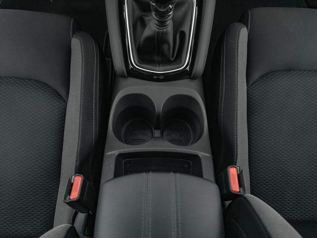 Nissan Qashqai DIG-T 103 kW (140 CV) E6D N-CONNECTA 18