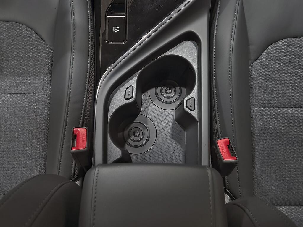 Kia Niro 1.6 GDi PHEV 104kW (141CV) Drive 44